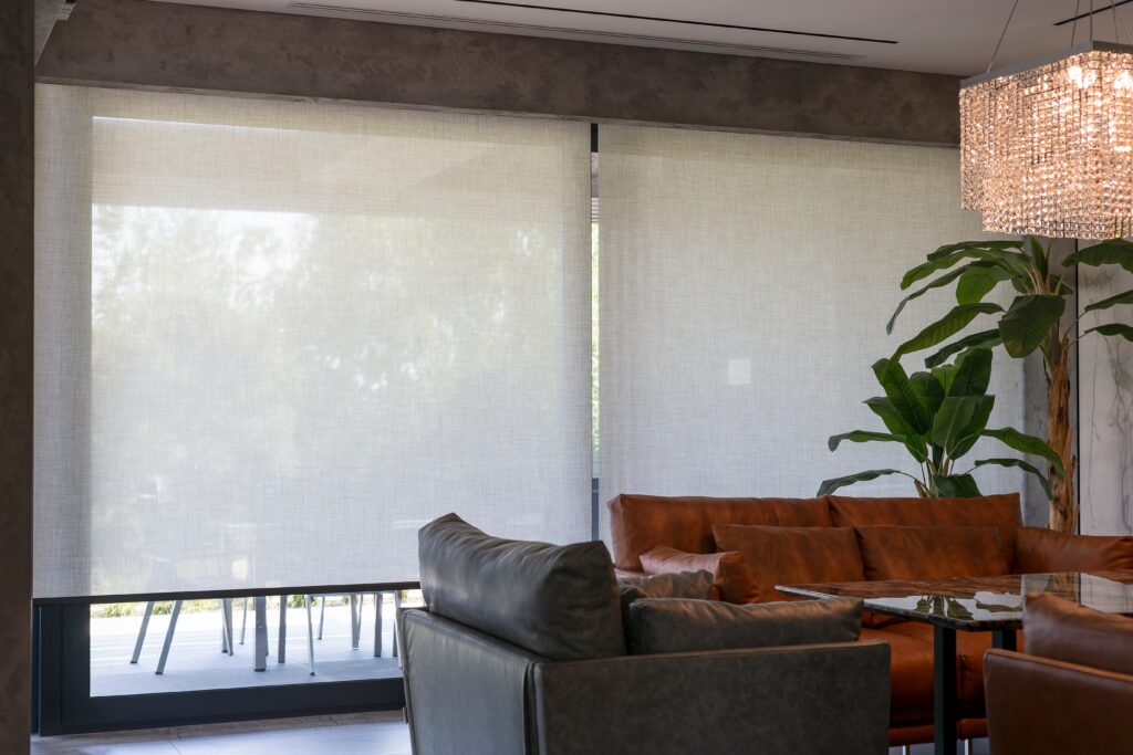 Roller Blinds shop indubai